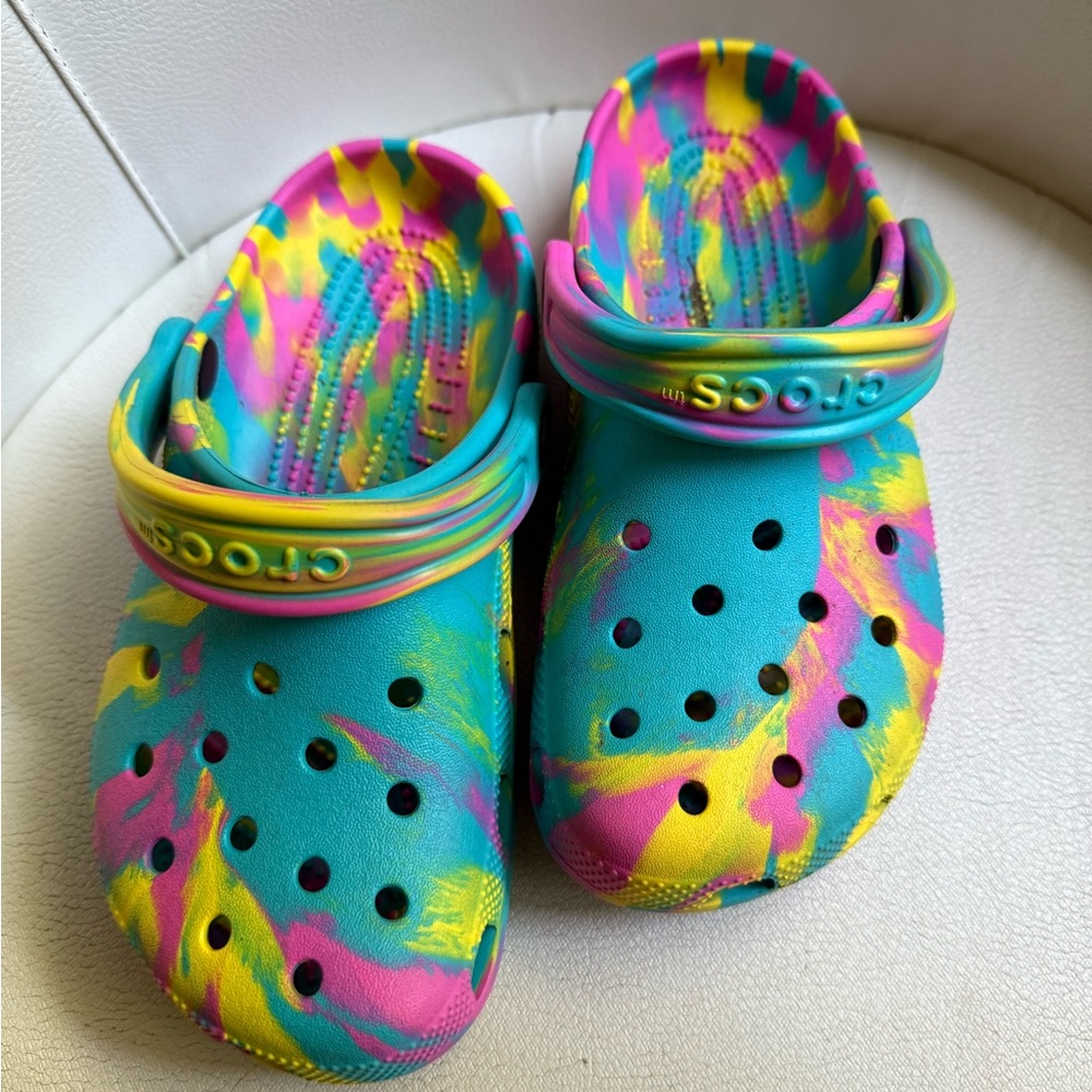 CROCS Kids' Vibrant Multicolor Slippers